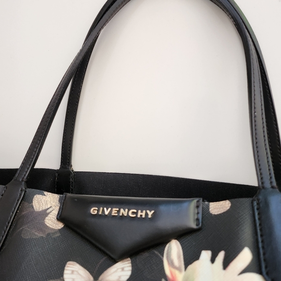 Givenchy Large Arigona Shopper/Tote Bag Magnolias & Moths - Picture 5 of 16